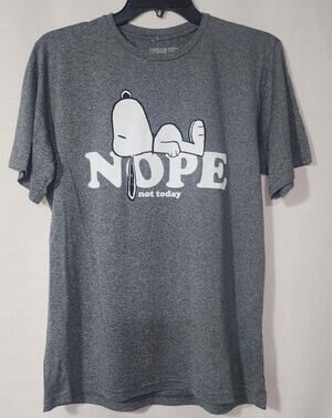 Snoopy ''Nope, Not today'' men's small gray shirt